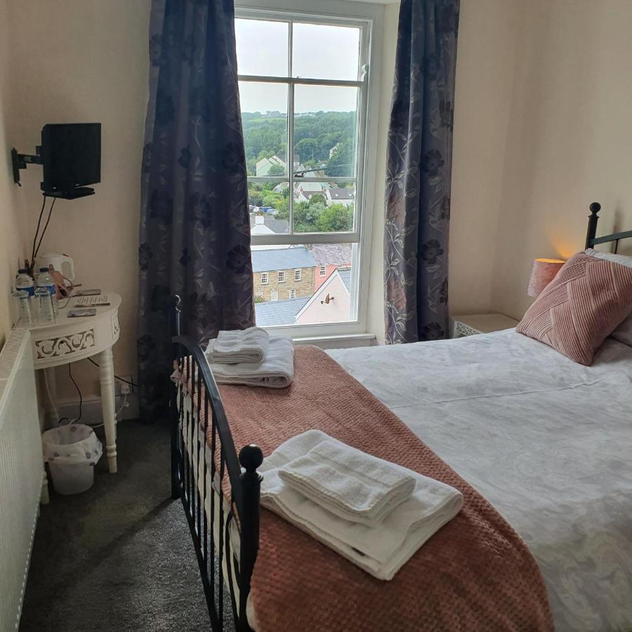 Pendyffryn Manor Bed & Breakfast Little Haven Eksteriør bilde