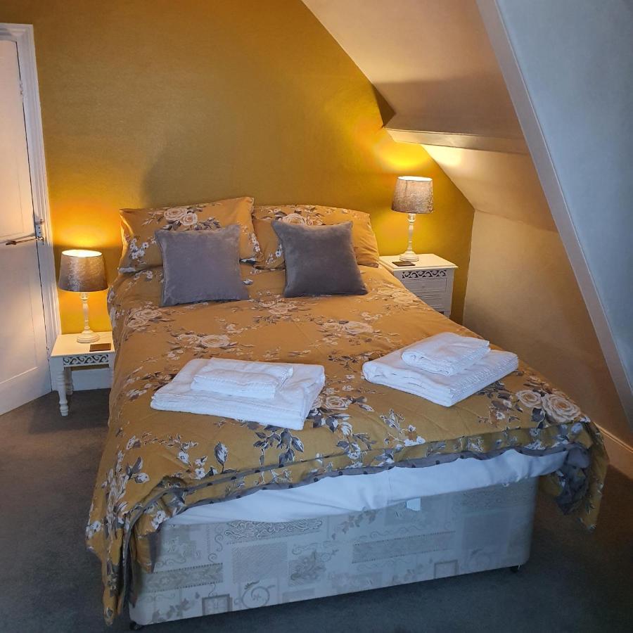 Pendyffryn Manor Bed & Breakfast Little Haven Eksteriør bilde