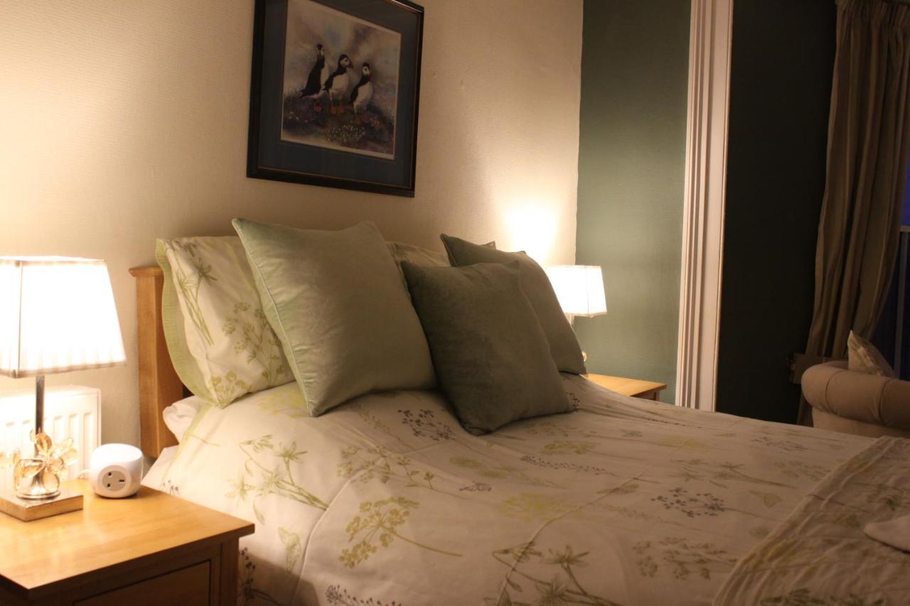 Pendyffryn Manor Bed & Breakfast Little Haven Eksteriør bilde