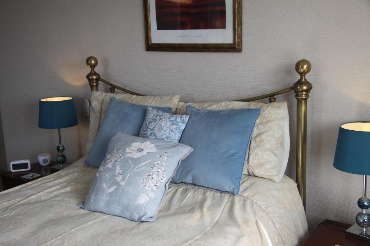 Pendyffryn Manor Bed & Breakfast Little Haven Eksteriør bilde