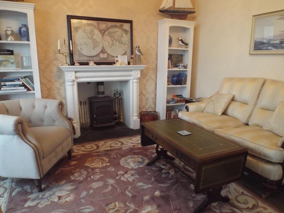 Pendyffryn Manor Bed & Breakfast Little Haven Eksteriør bilde
