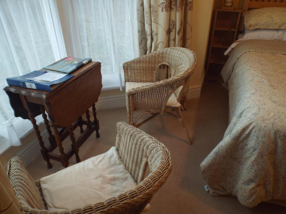 Pendyffryn Manor Bed & Breakfast Little Haven Eksteriør bilde